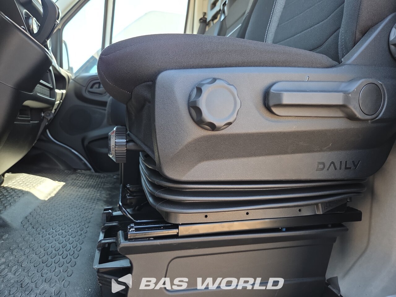 Other : Iveco Daily 35S18 Lukket varebil