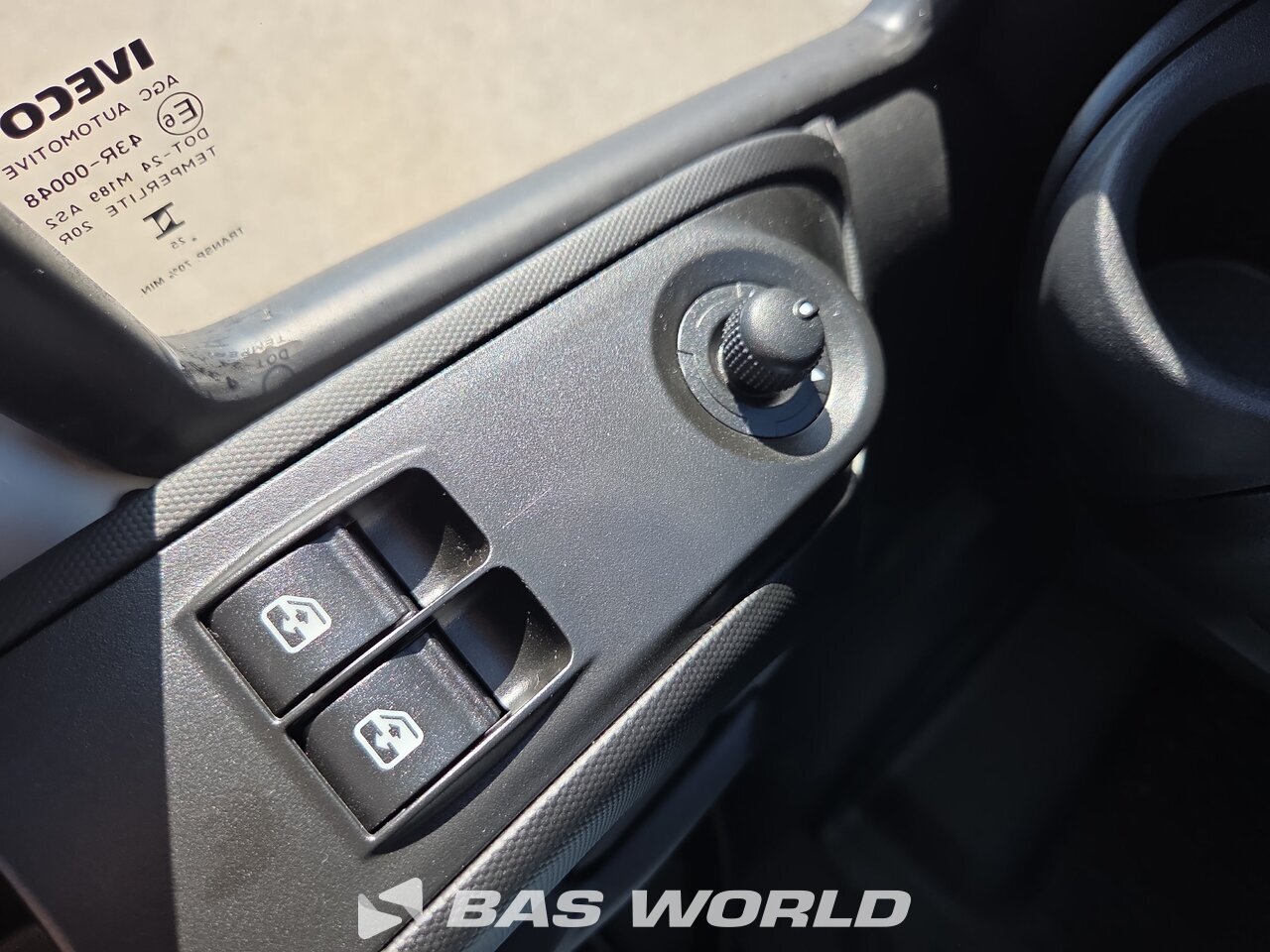 Other : Iveco Daily 35S18 Затворен ван