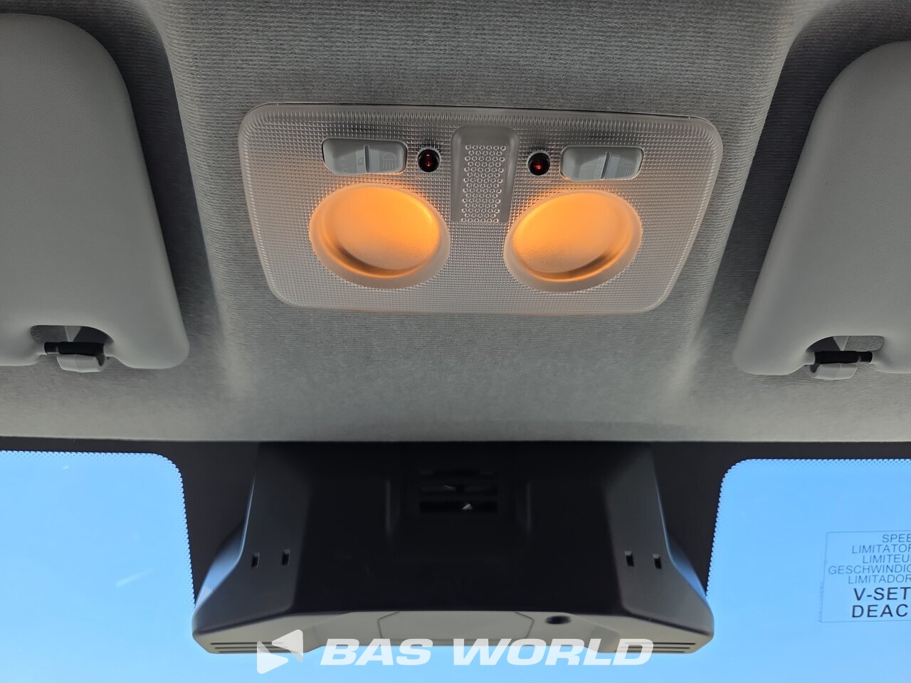 Other : Iveco Daily 35S18 Затворен ван