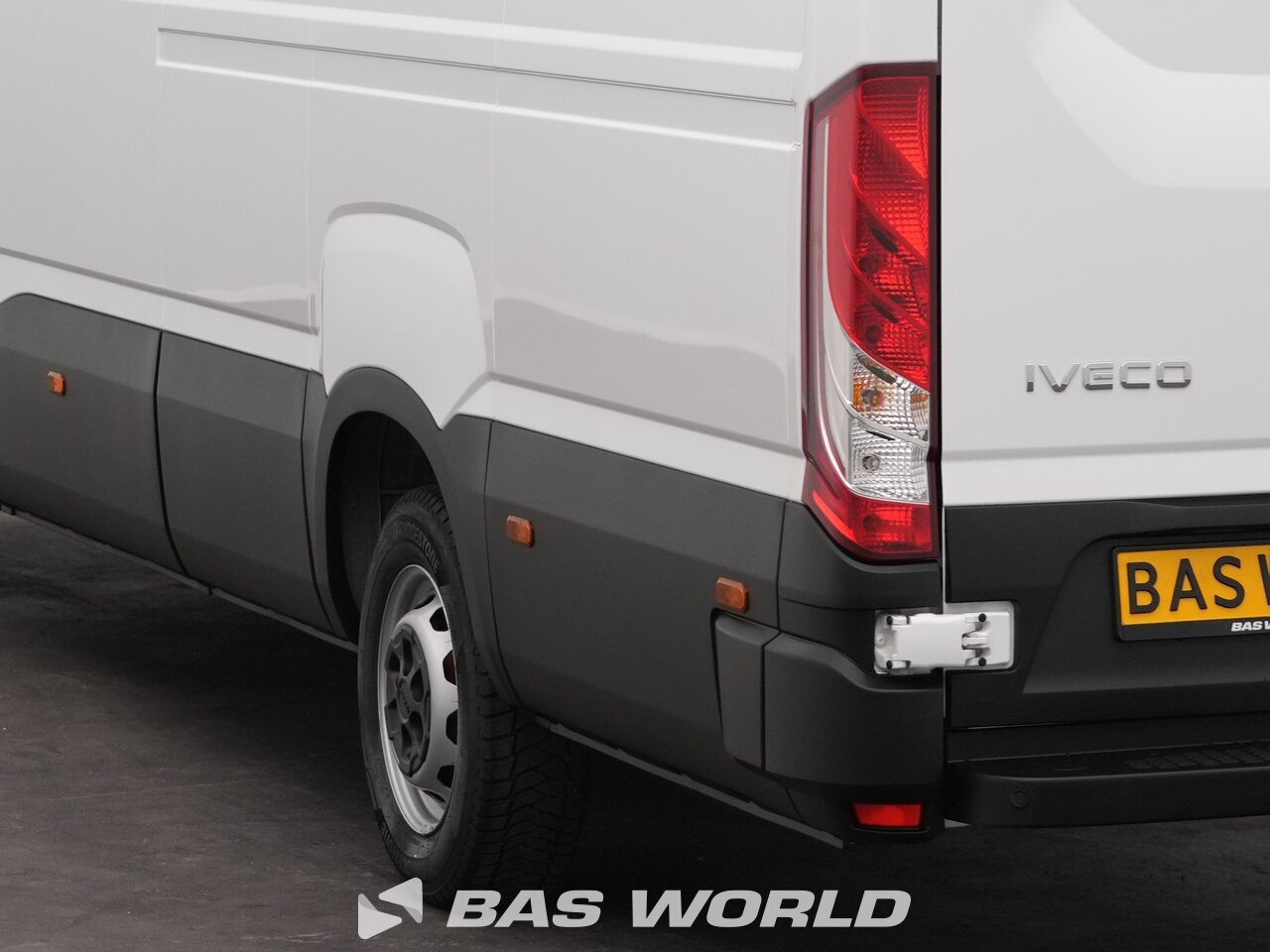 Other : Iveco Daily 35S18 Fourgon utilitaire