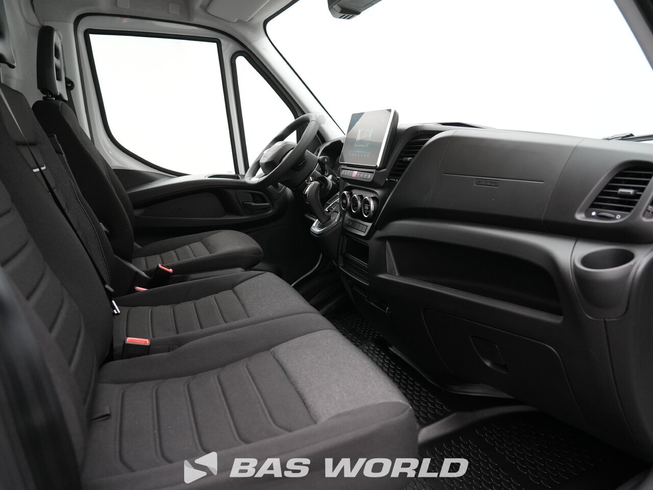 Other : Iveco Daily 35S18 закрыто