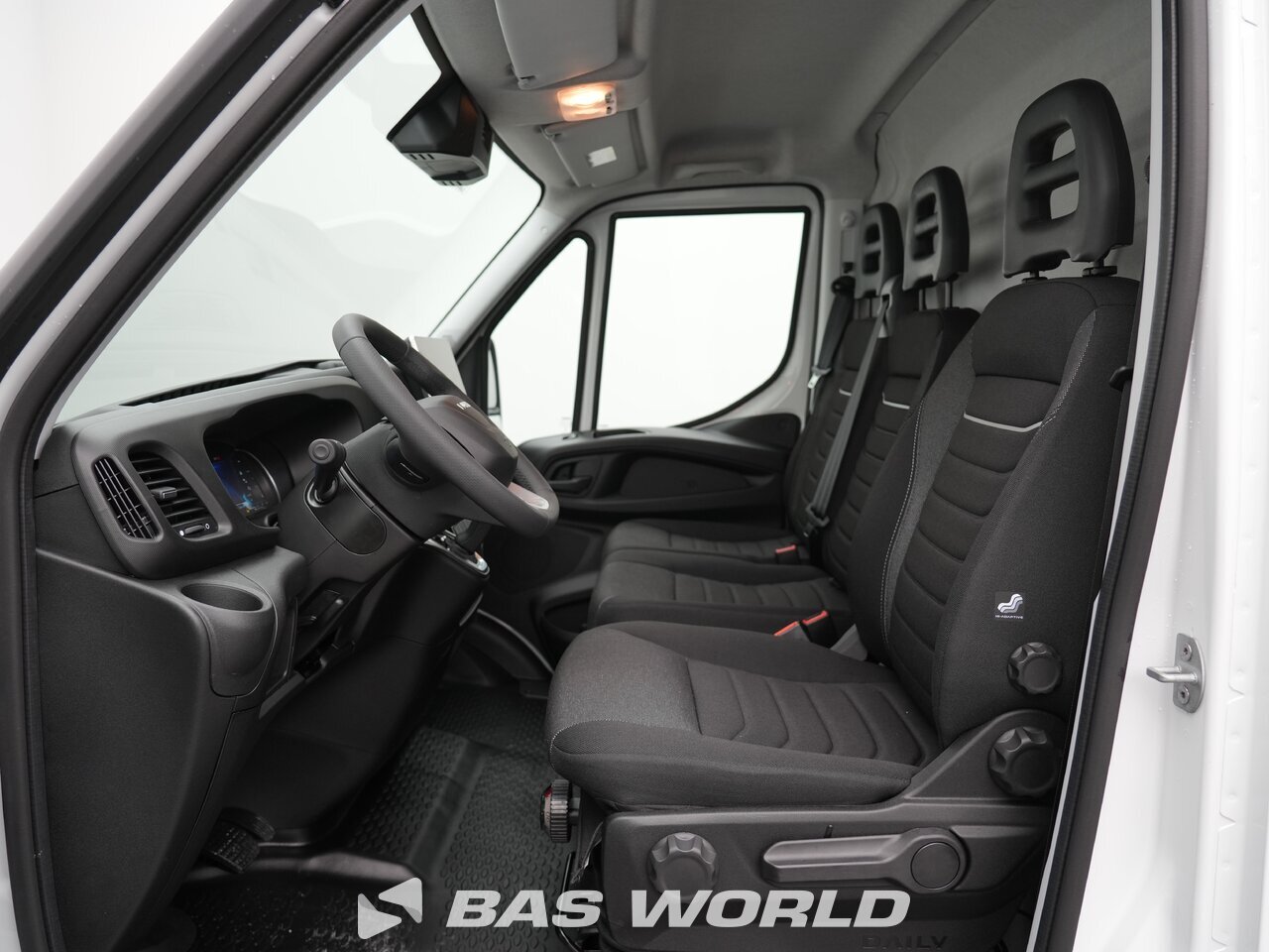 Other : Iveco Daily 35S18 закрыто