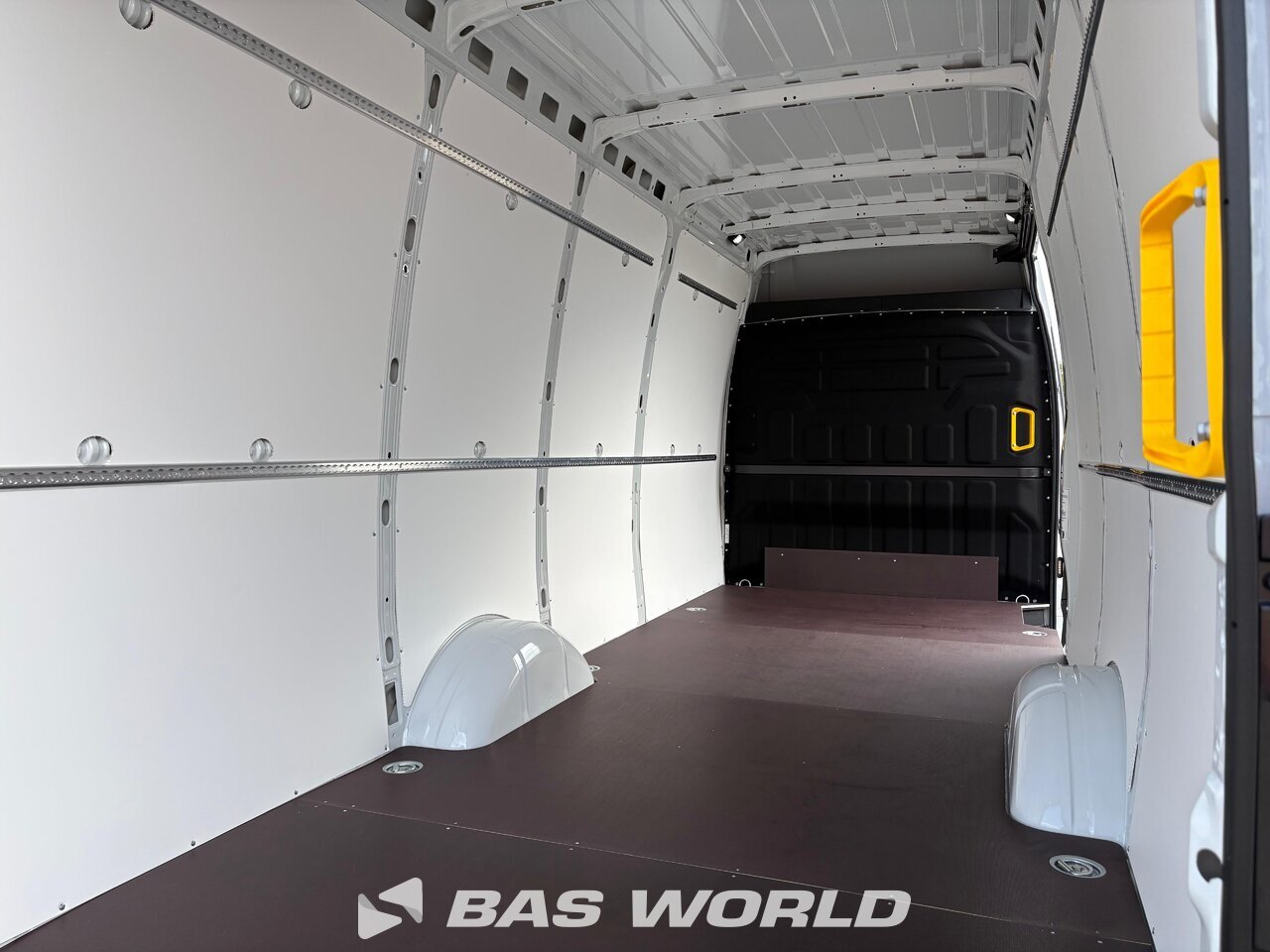 Other : Iveco Daily 35S18 Затворен ван
