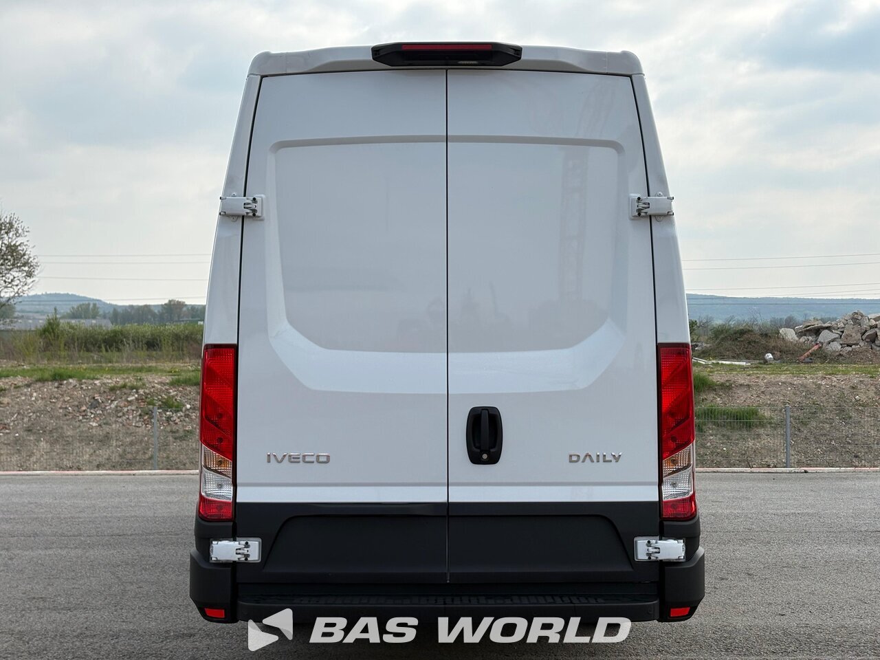 Other : Iveco Daily 35S18 Затворен ван
