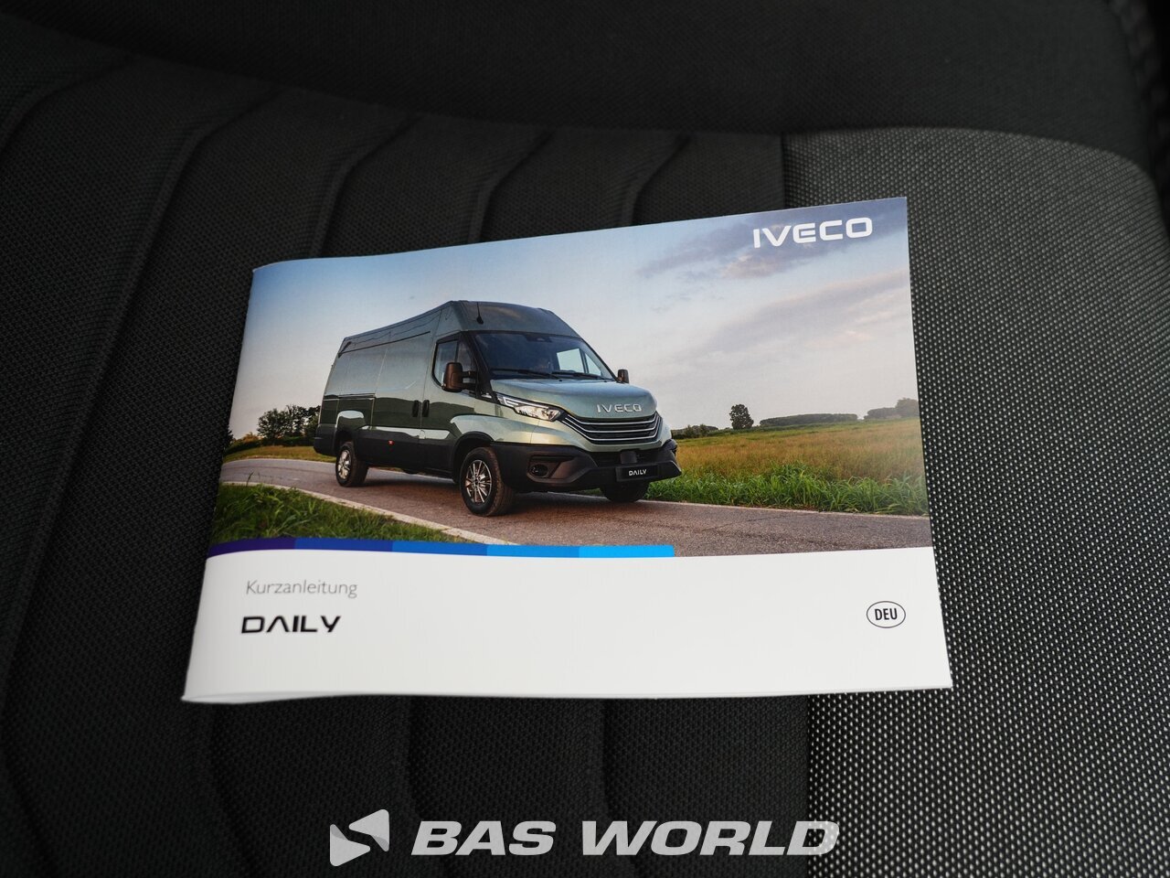 Other : Iveco Daily 35S18 شاحنة خفيفة بصندوق مغلق
