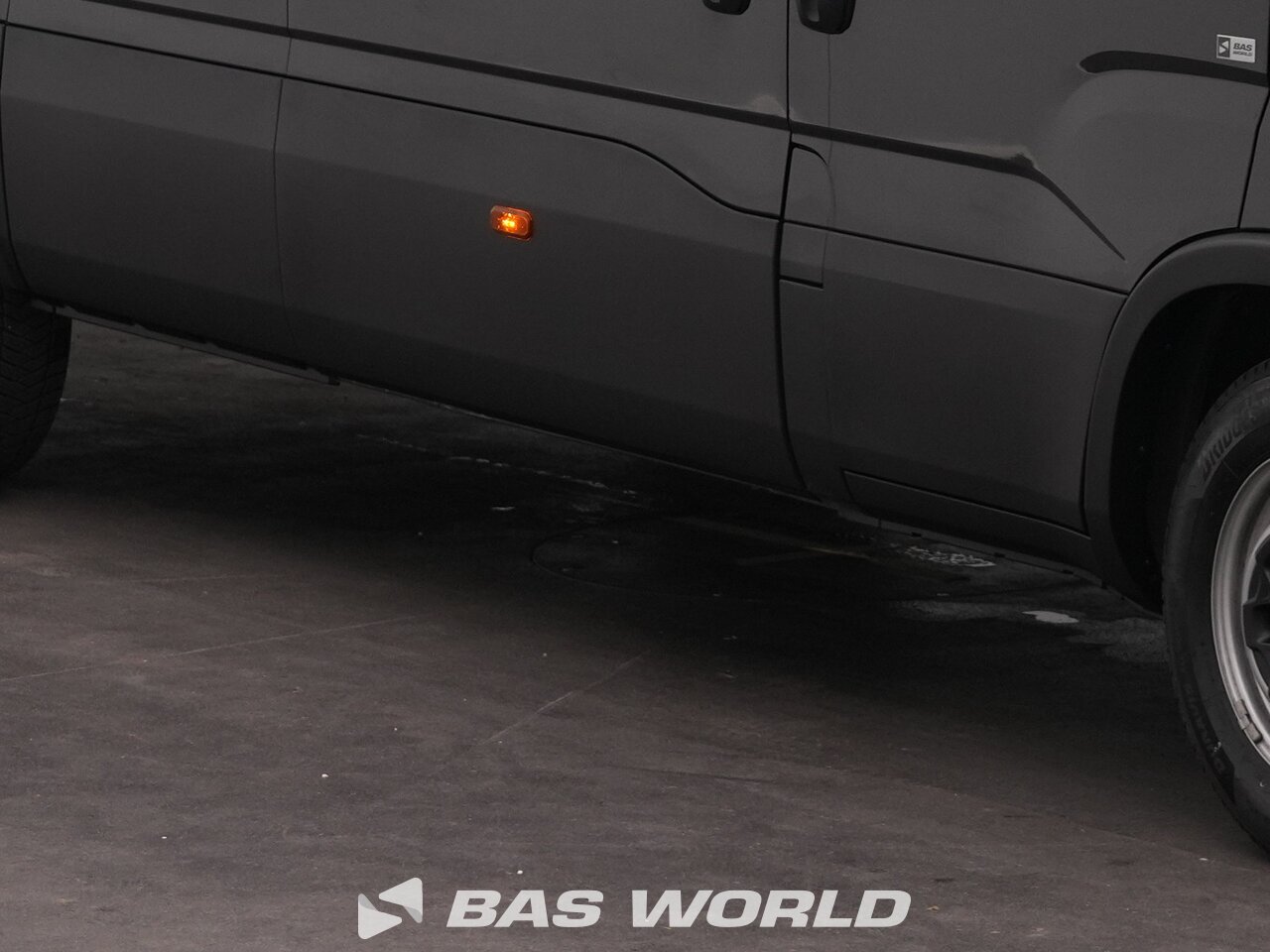 Other : Iveco Daily 35S18 Затворен ван