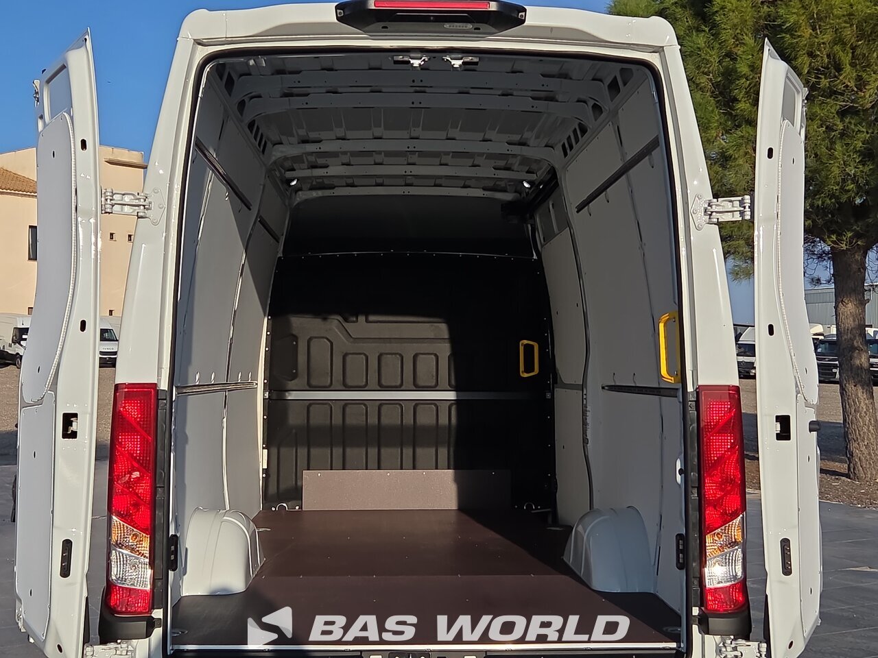 Other : Iveco Daily 35S18 Furgonetka