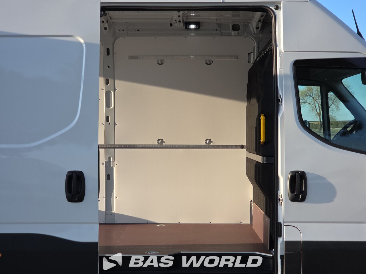 Other : Iveco Daily 35S18 Furgonetka