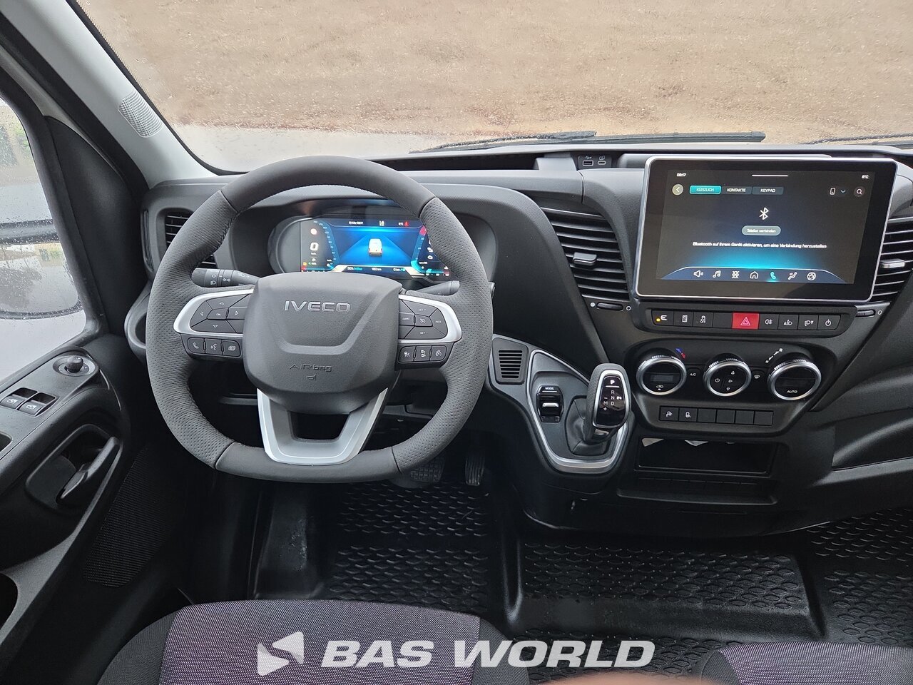 Other : Iveco Daily 35S18 Затворен ван