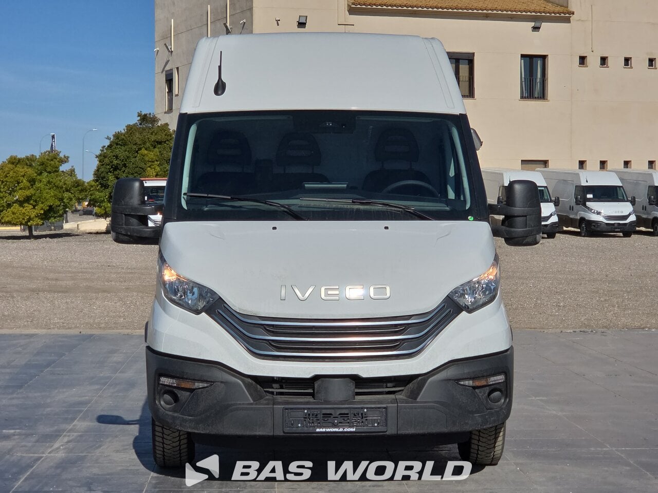 Other : Iveco Daily 35S18 Duba închisă