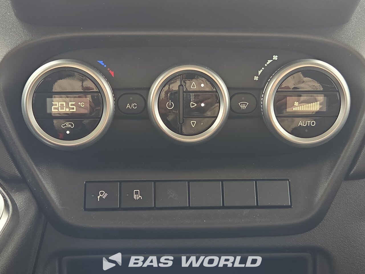 Other : Iveco Daily 35S18 Lukket varebil