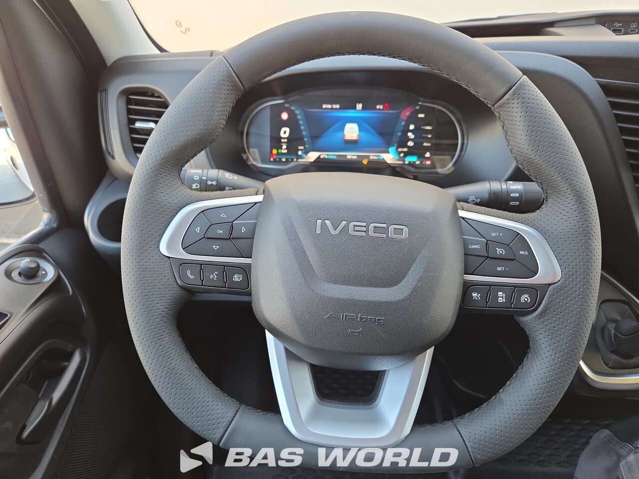 Other : Iveco Daily 35S18 Затворен ван
