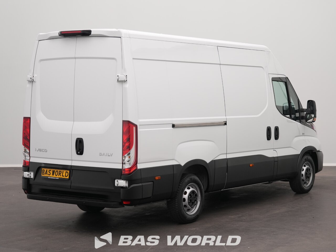 Other : Iveco Daily 35S18 Furgonetka