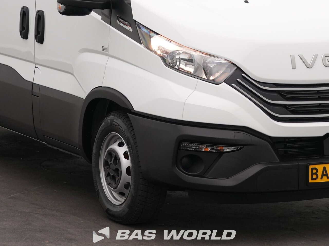 Other : Iveco Daily 35S18 Furgonetka