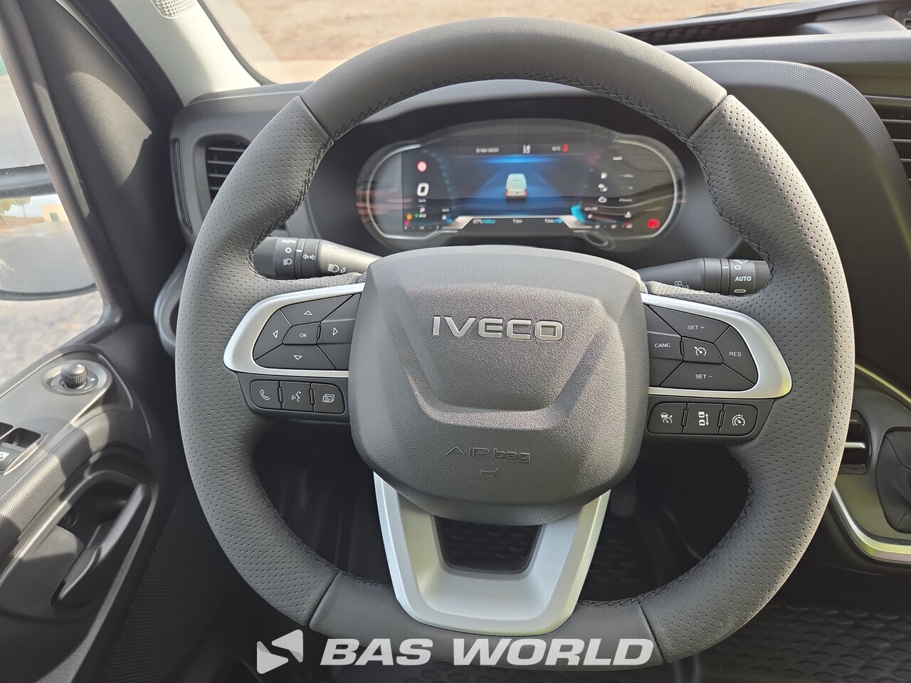 Other : Iveco Daily 35S18 Suljettu pakettiauto