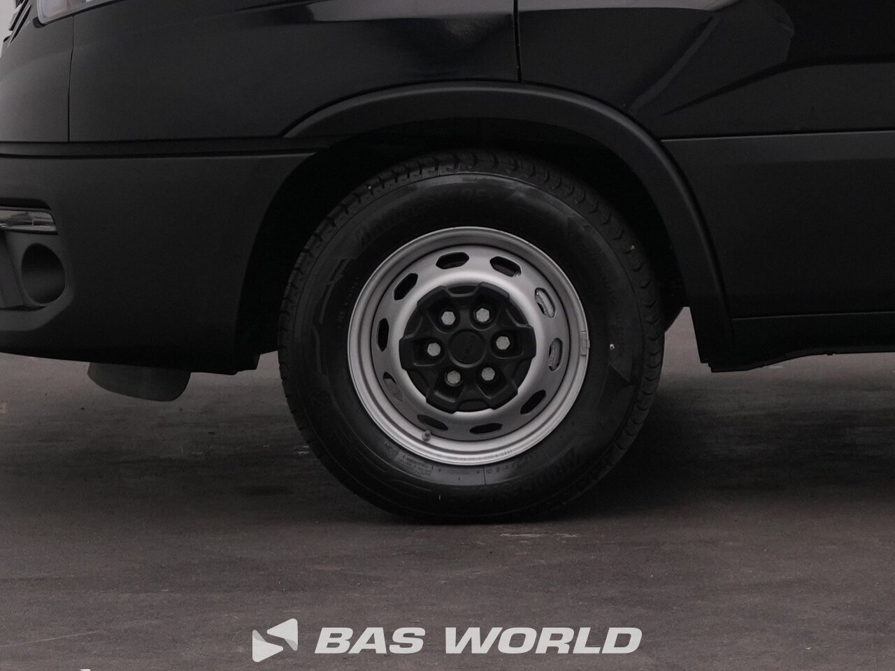 Other : Iveco Daily 35S18 Затворен ван