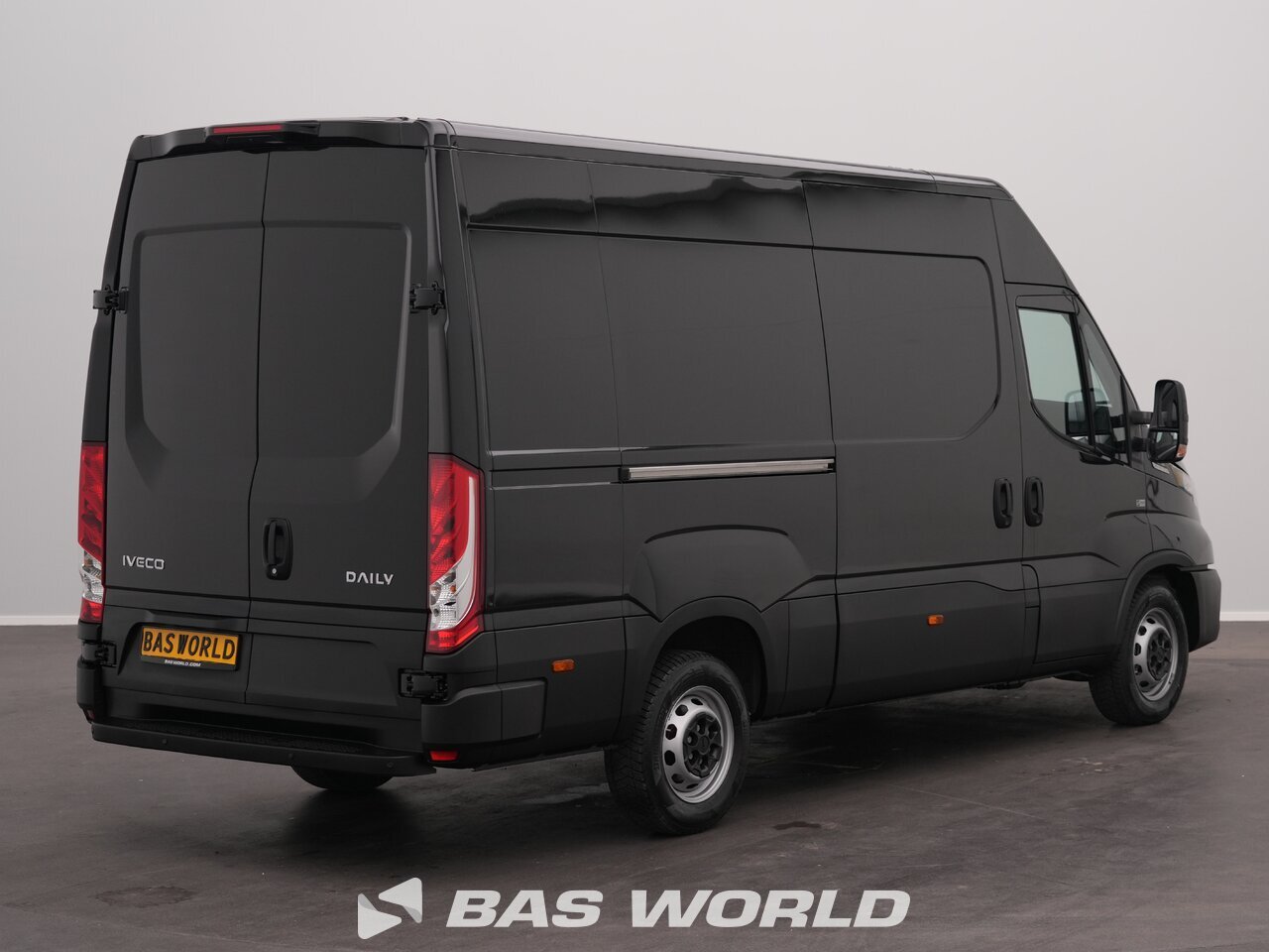 Other : Iveco Daily 35S18 Затворен ван