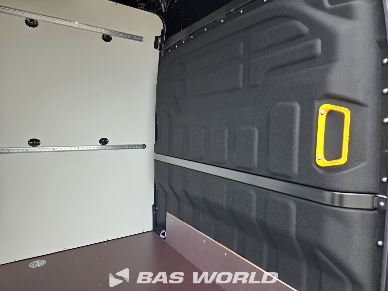 Other : Iveco Daily 35S18 Furgonetka