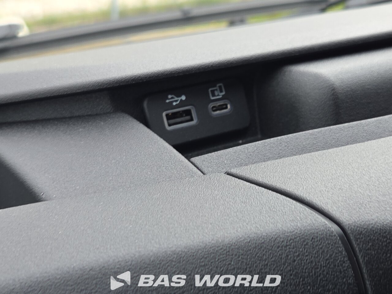 Other : Iveco Daily 35S18 Furgonetka