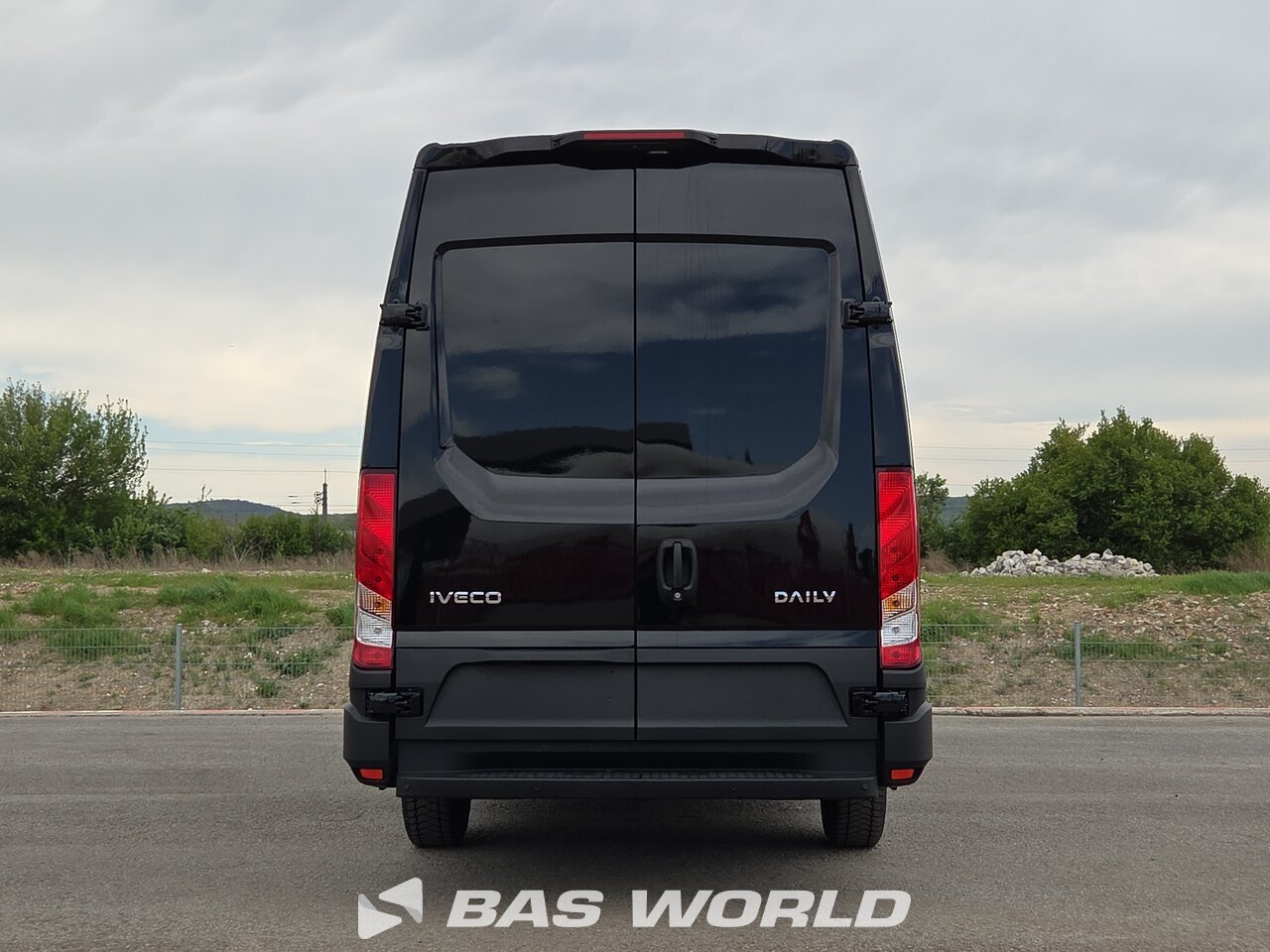 Other : Iveco Daily 35S18 Furgonetka