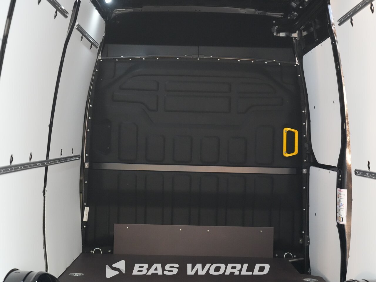 Other : Iveco Daily 35S18 Suljettu pakettiauto