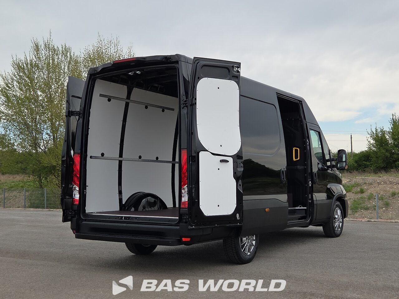 Other : Iveco Daily 35S21 Fourgon utilitaire