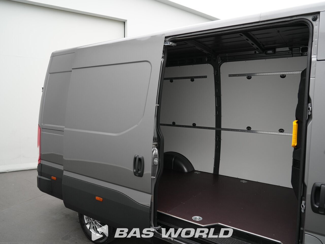 Other : Iveco Daily 35S21 Furgonetka