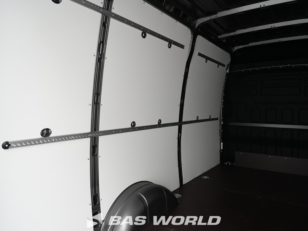 Other : Iveco Daily 35S21 Furgonetka