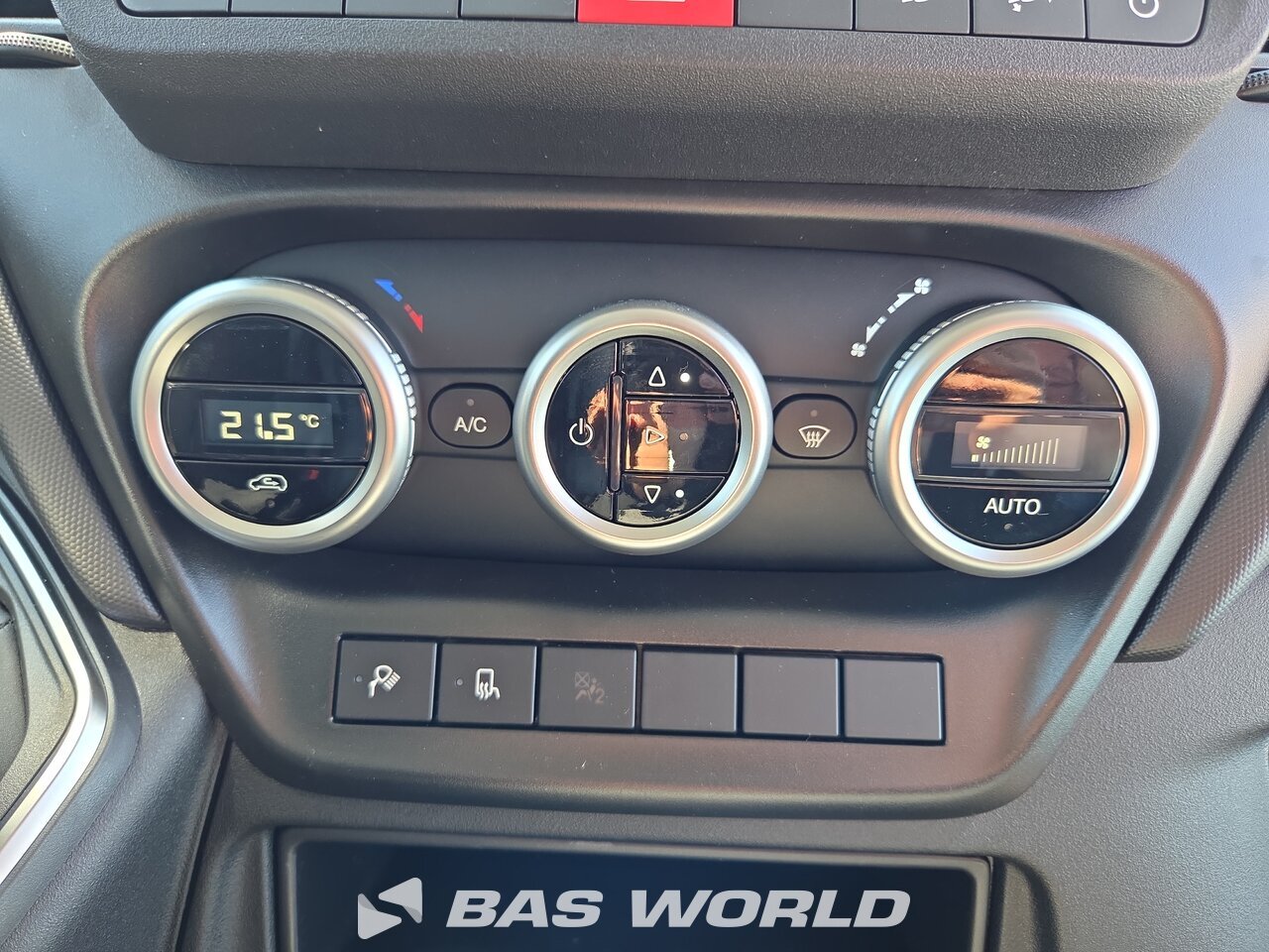 Other : Iveco Daily 35S21 закрыто