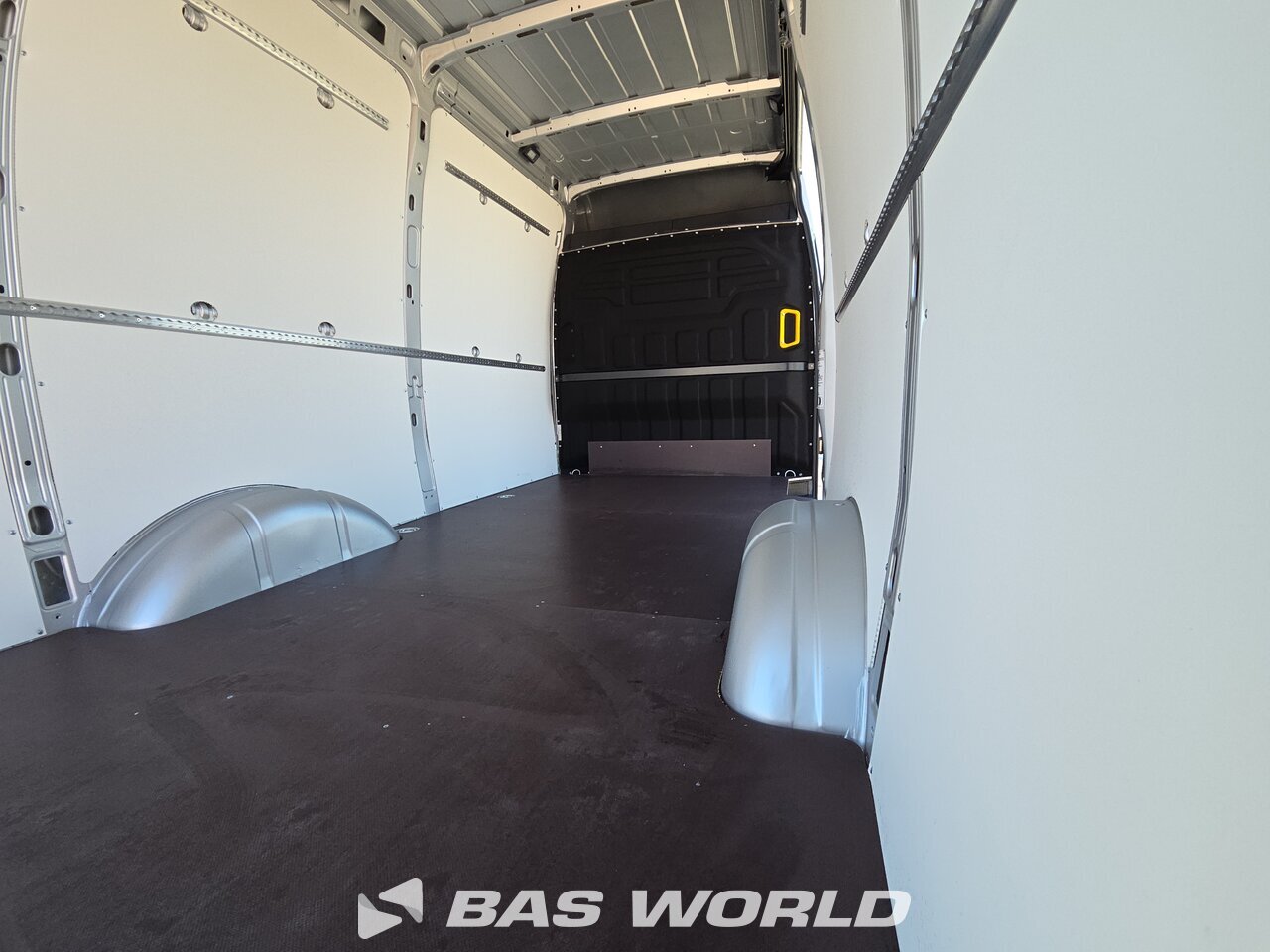 Other : Iveco Daily 35S21 закрыто