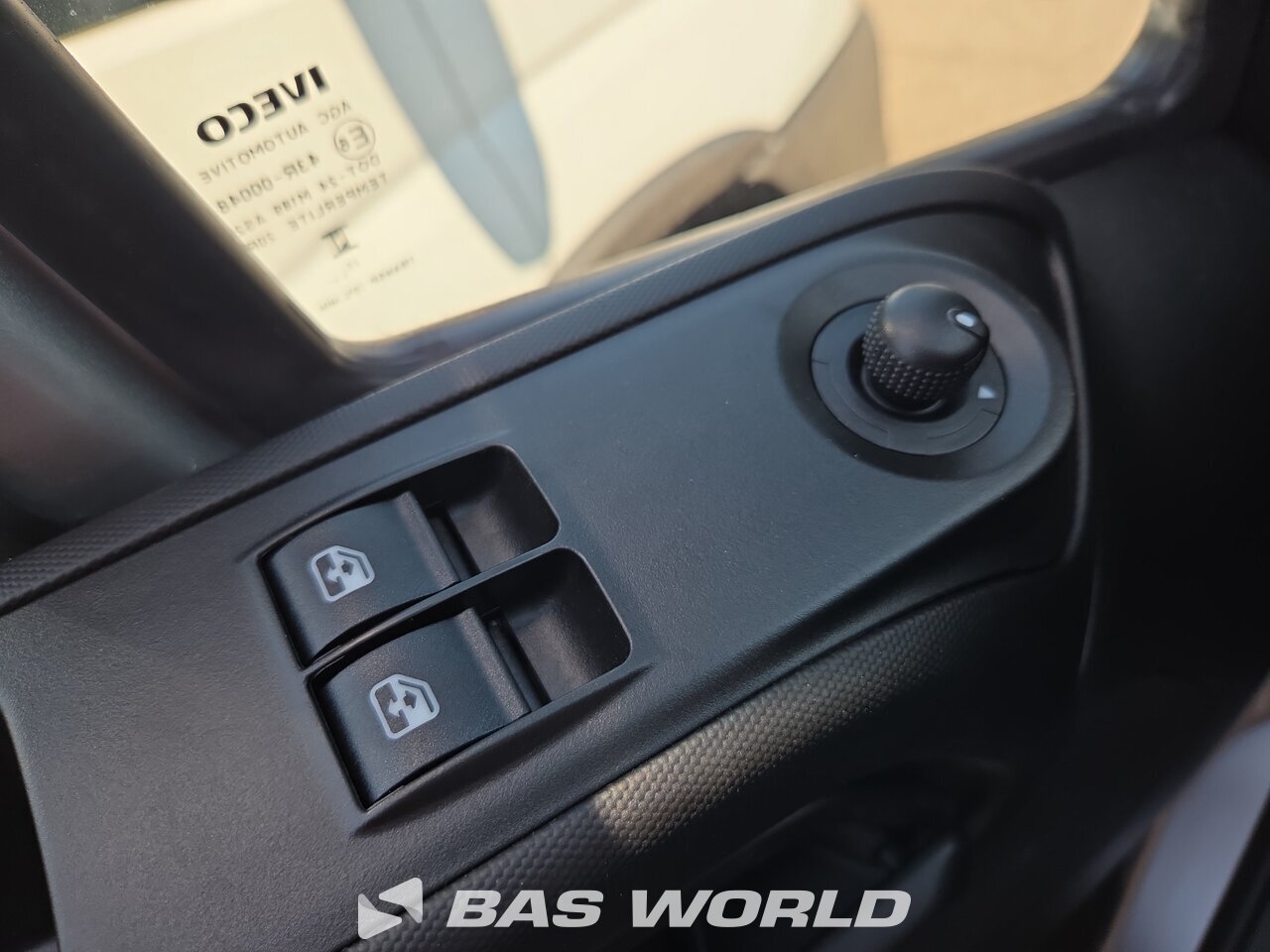 Other : Iveco Daily 35S21 закрыто
