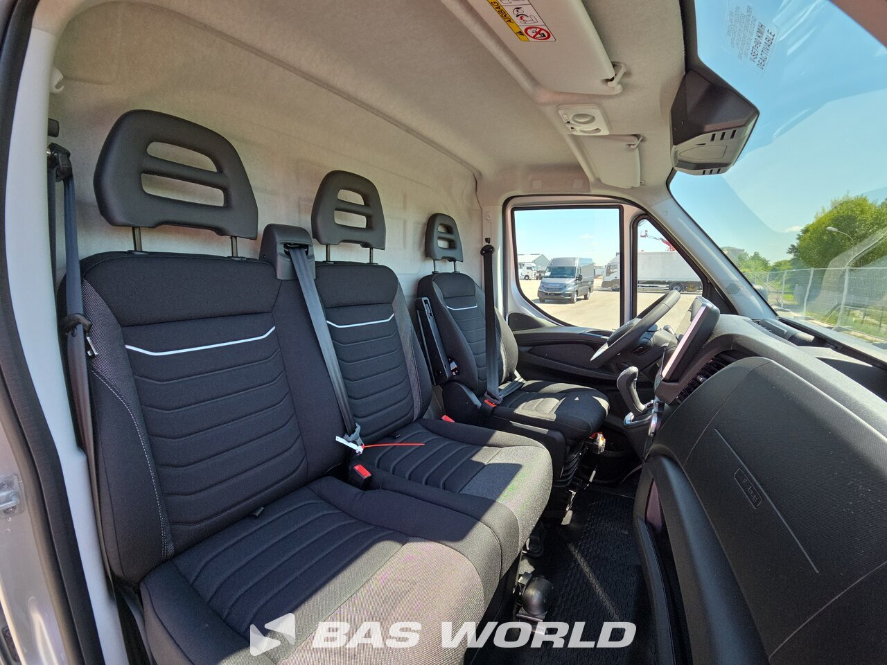 Other : Iveco Daily 35S21 закрыто