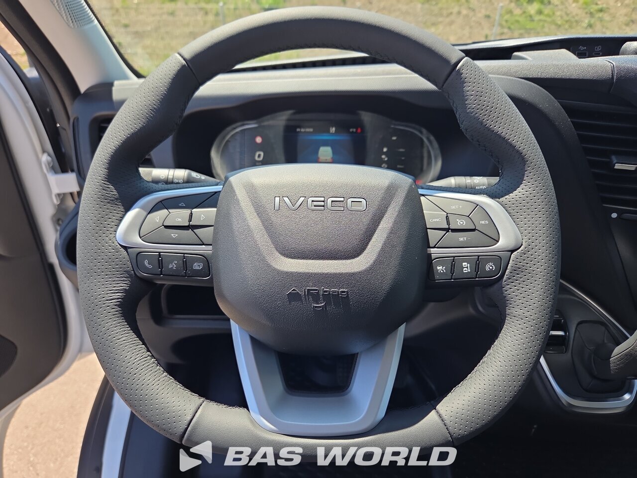 Other : Iveco Daily 35S21 Затворен ван