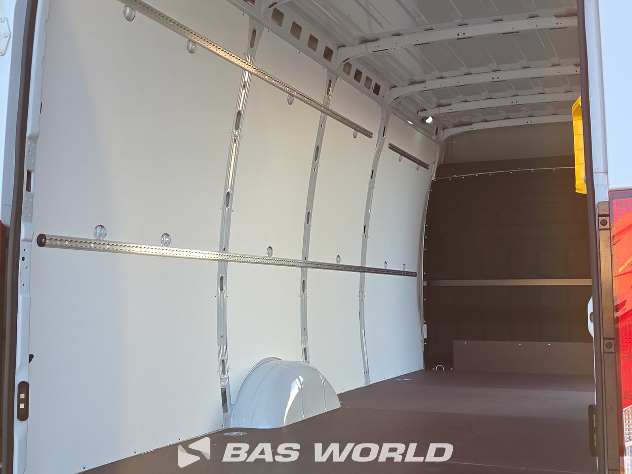 Other : Iveco Daily 35S21 Minibussar skåpbilar