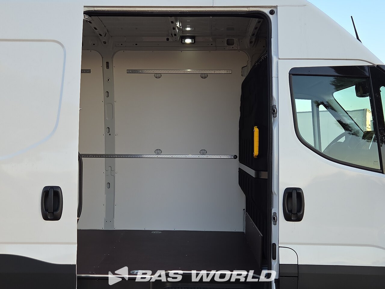 Other : Iveco Daily 35S21 Minibussar skåpbilar