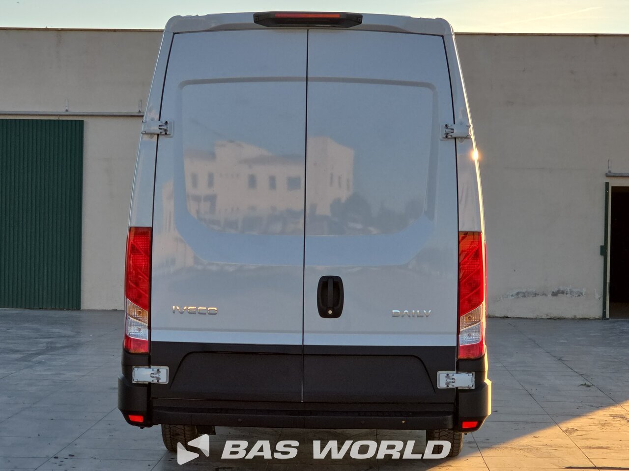 Other : Iveco Daily 35S21 Minibussar skåpbilar