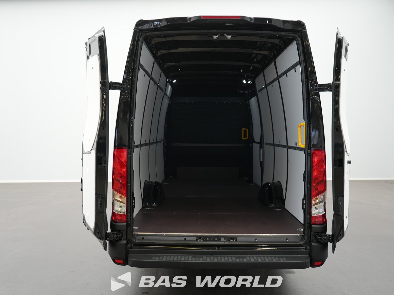 Other : Iveco Daily 35S21 Furgonetka