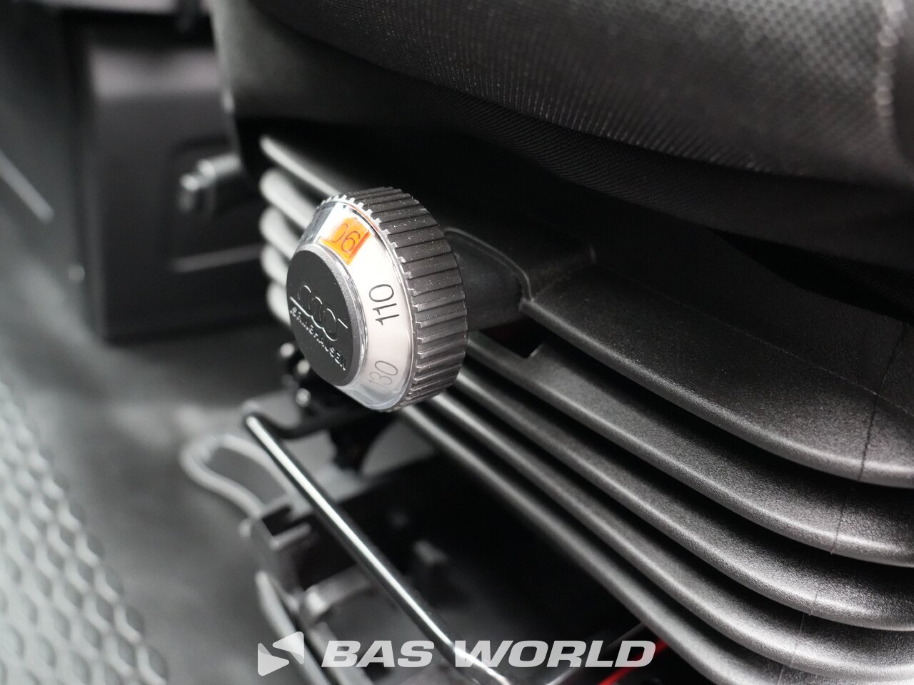 Other : Iveco Daily 35S21 Затворен ван
