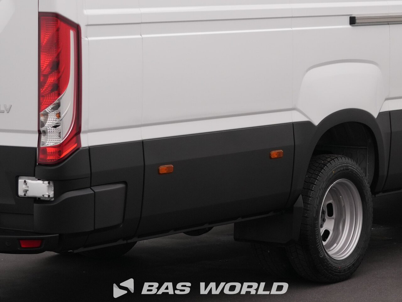 Other : Iveco Daily 35C21 закрыто