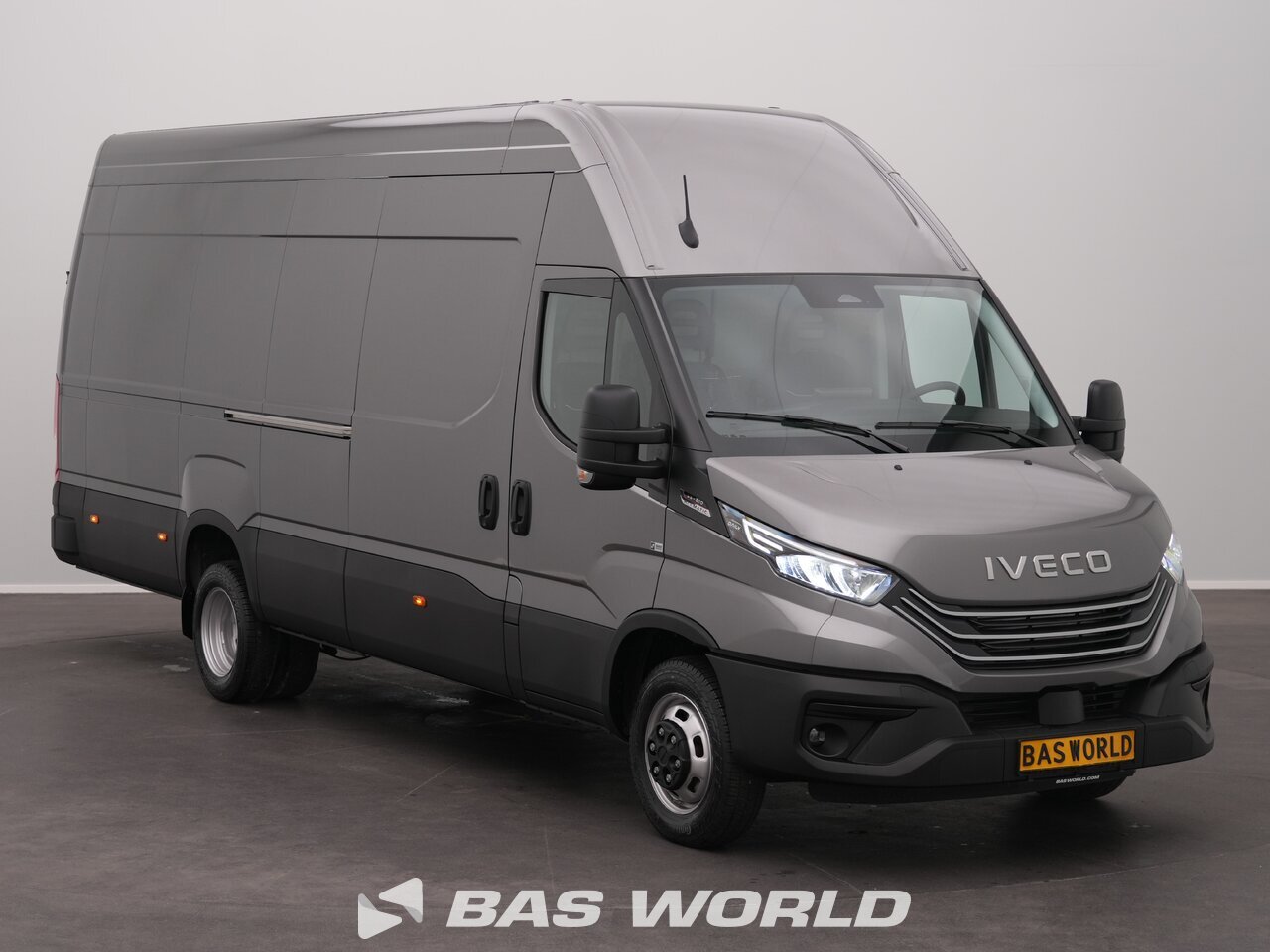 Other : Iveco Daily 35C21 Затворен ван