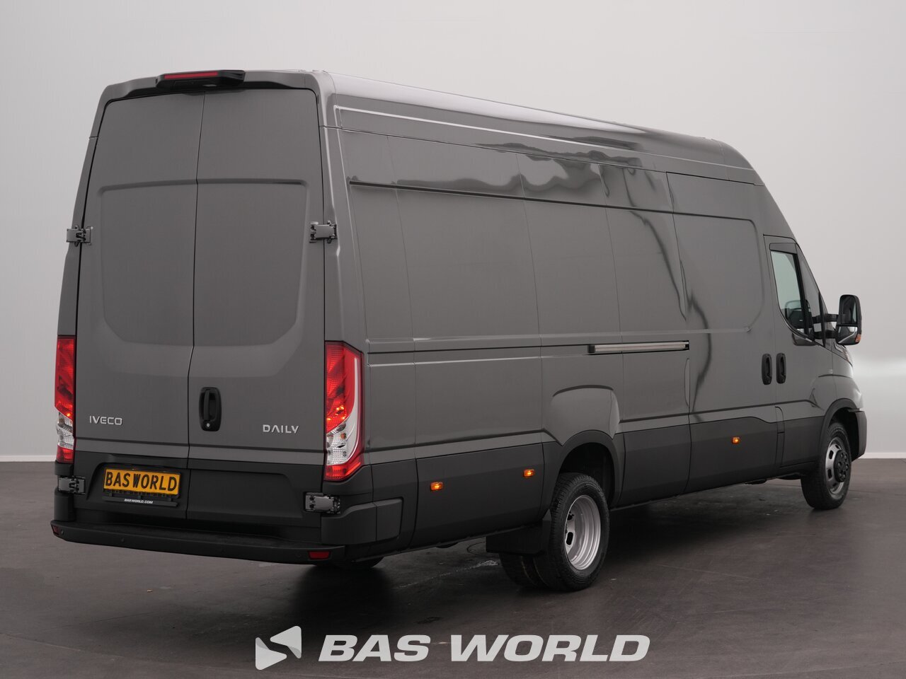 Other : Iveco Daily 35C21 Затворен ван