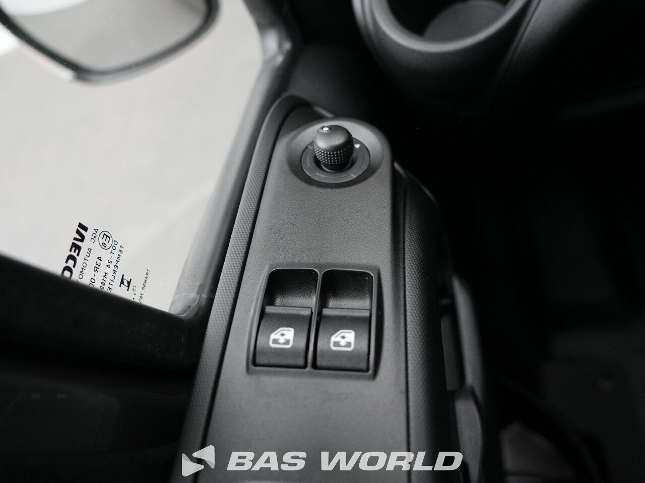 Other : Iveco Daily 35C21 Затворен ван