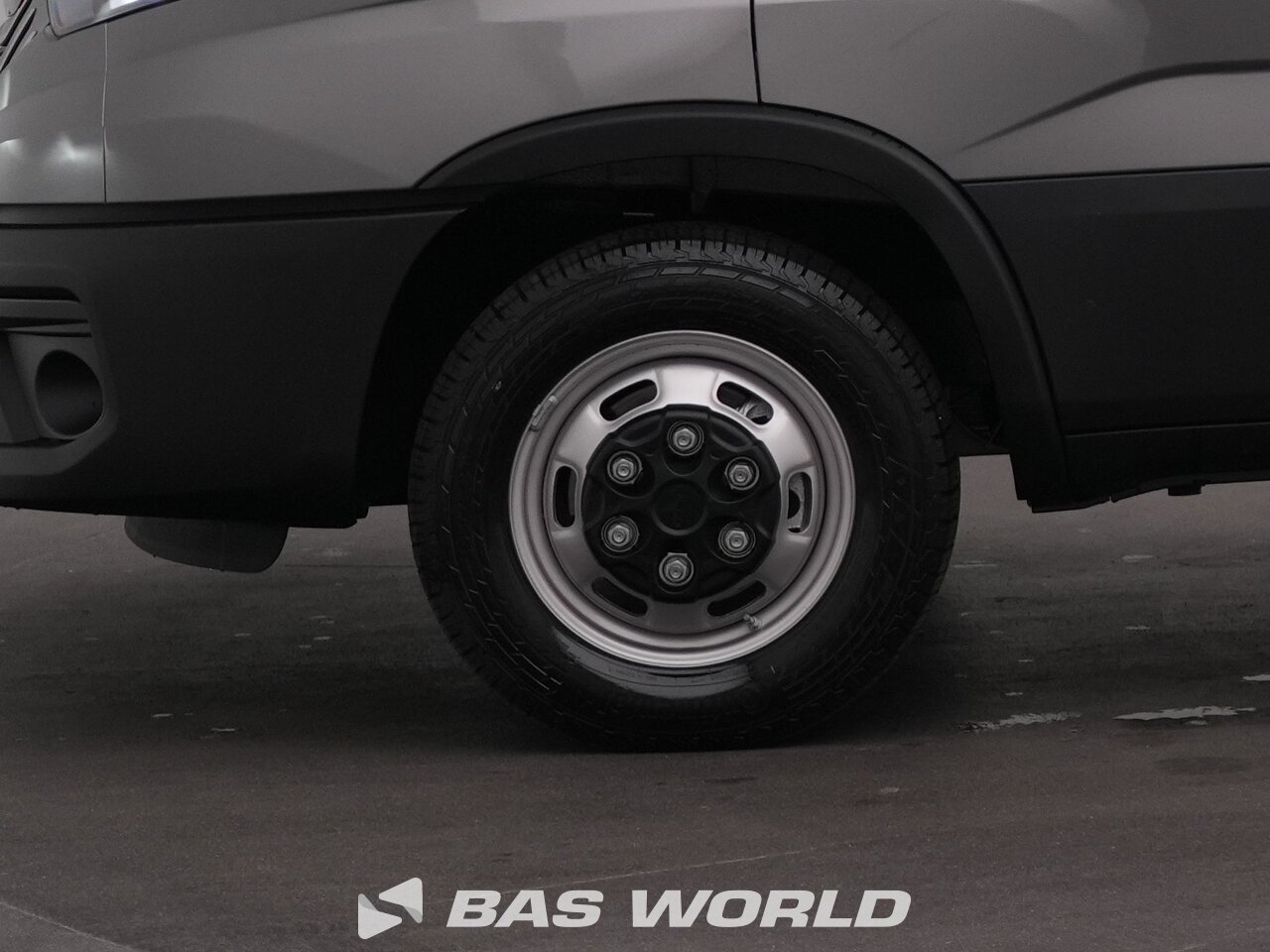 Other : Iveco Daily 35C21 Затворен ван