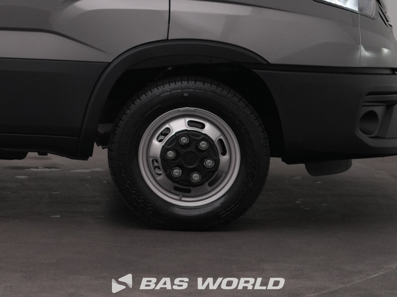 Other : Iveco Daily 35C21 Затворен ван