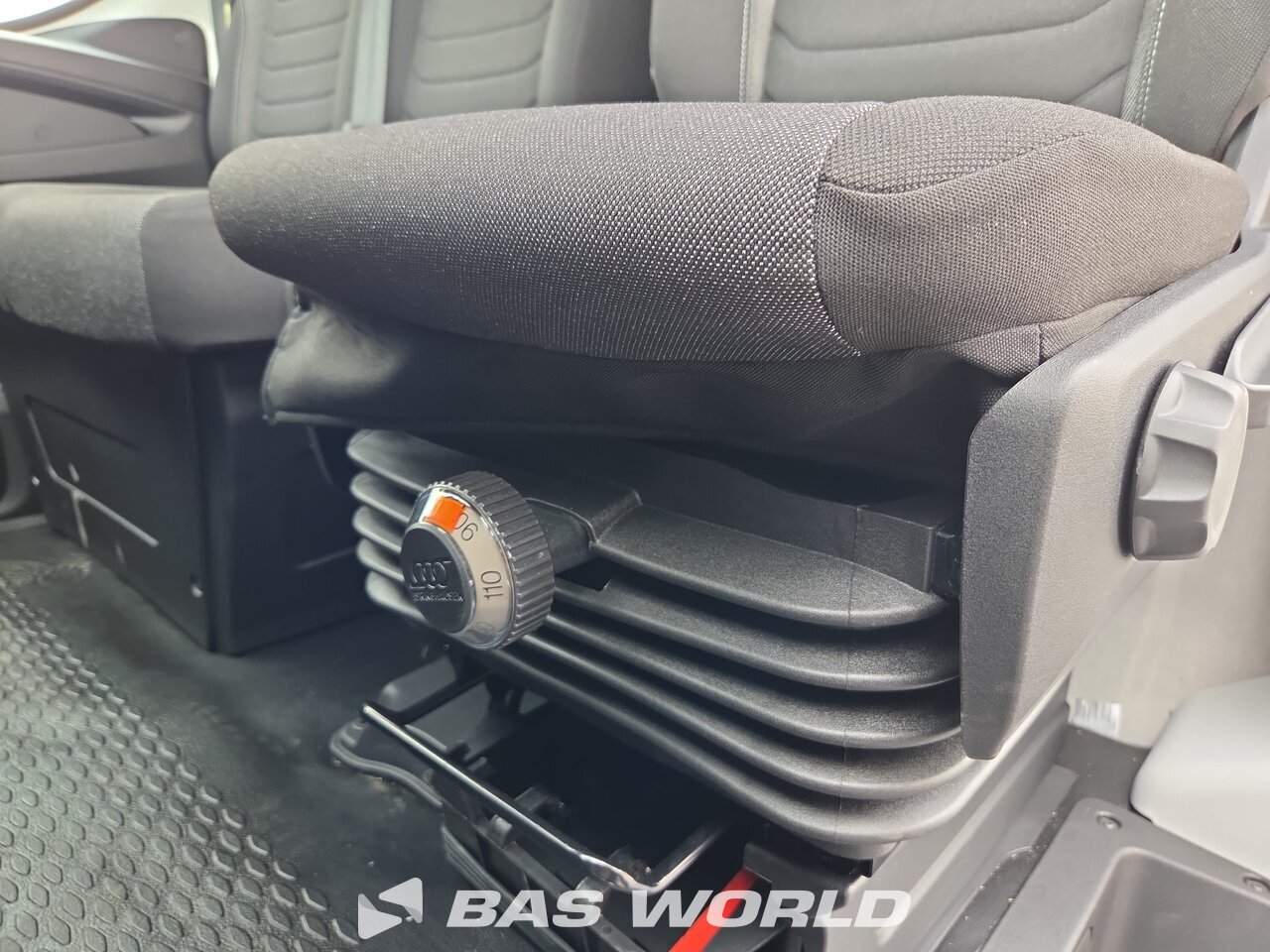 Other : Iveco Daily 35S18 Furgonetka