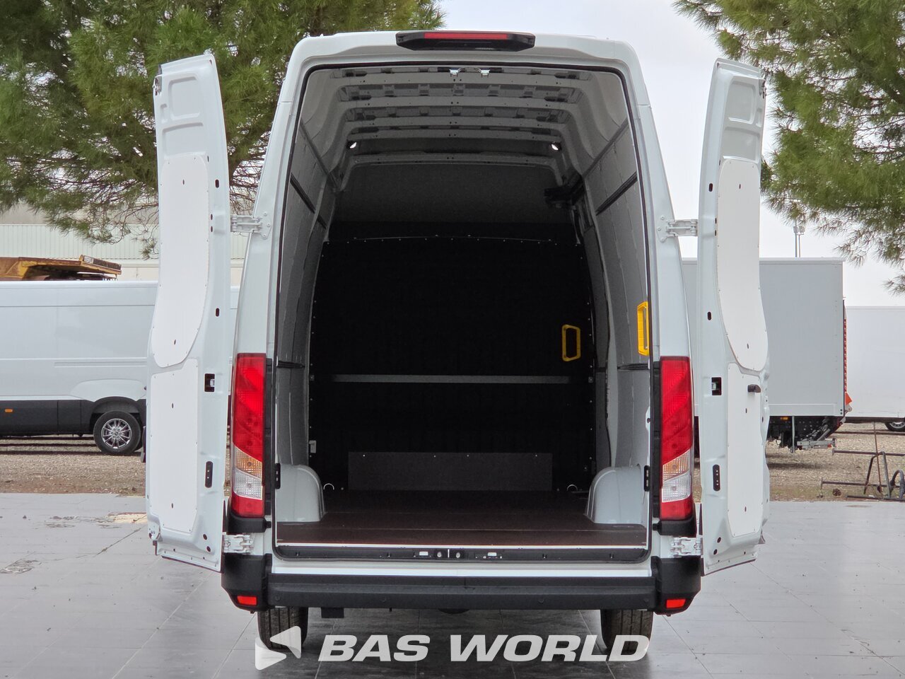 Other : Iveco Daily 35S18 Furgonetka