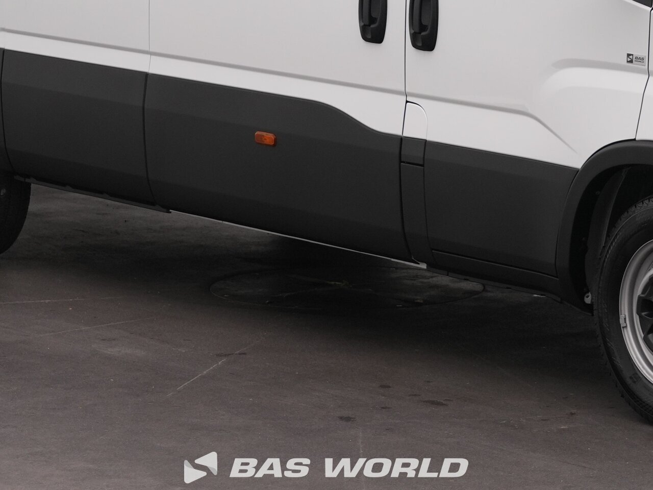 Other : Iveco Daily 35S18 Kastenwagen