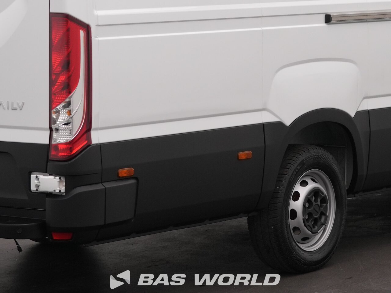Other : Iveco Daily 35S18 Kastenwagen
