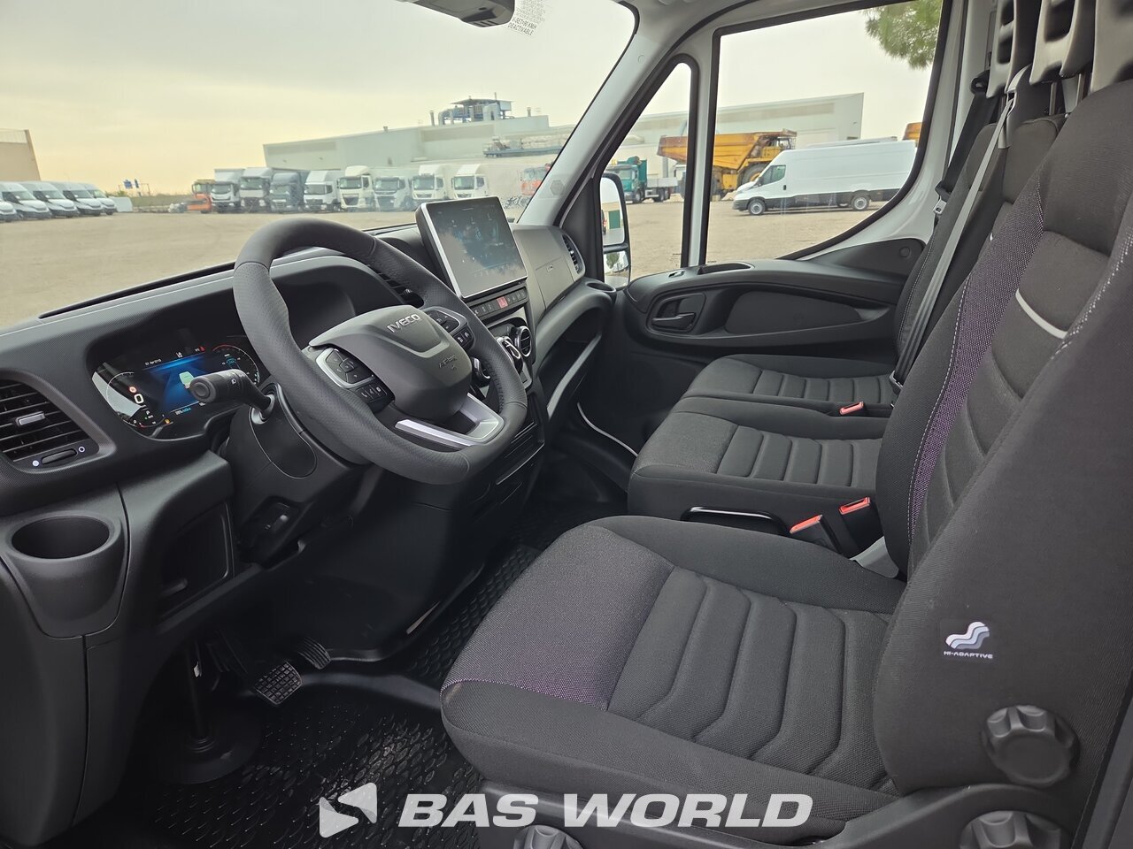 Other : Iveco Daily 35S21 شاحنة خفيفة بصندوق مغلق