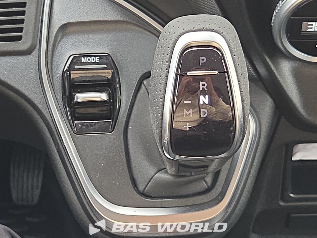 Other : Iveco Daily 35S21 شاحنة خفيفة بصندوق مغلق